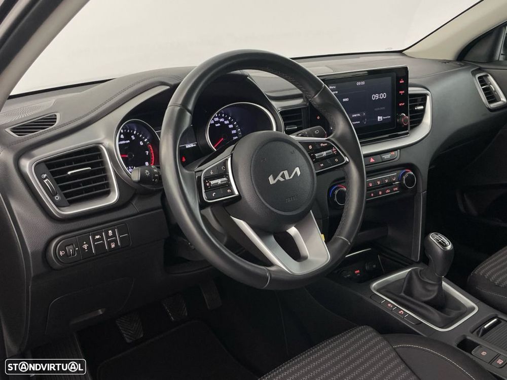 Kia XCeed 1.0 T-GDI Tech - 17