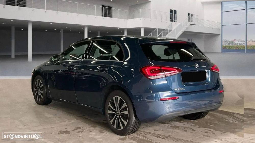 Mercedes-Benz A 250 e Style Plus - 6