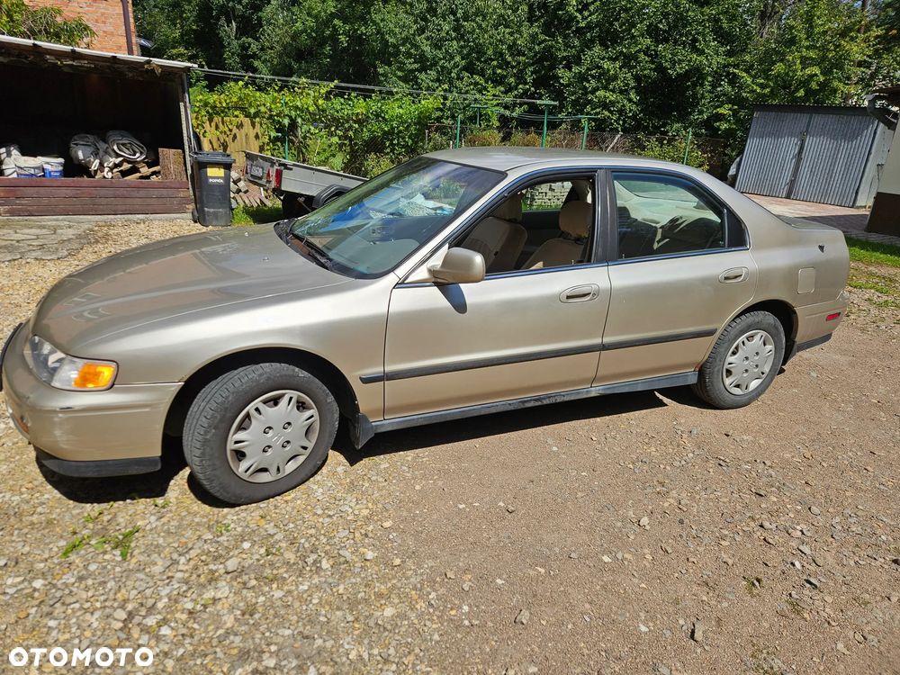 Honda Accord - 1