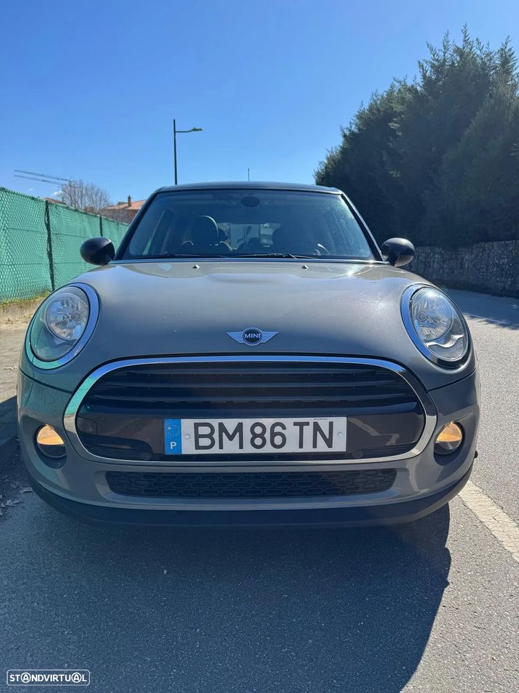 MINI 5 Portas Cooper D Seven - 4