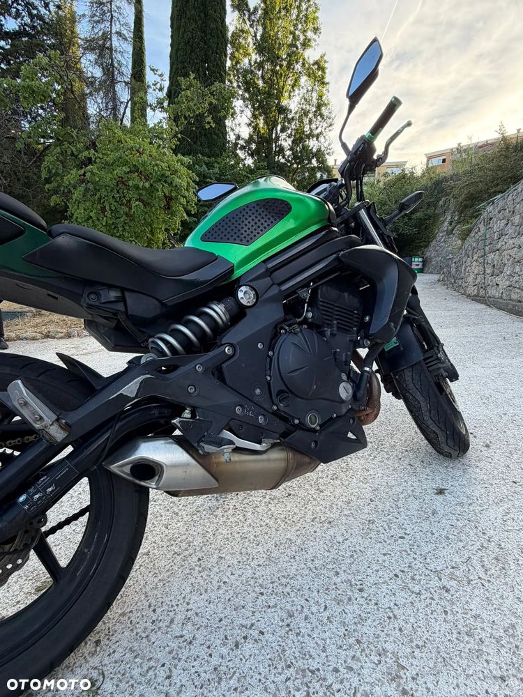 Kawasaki ER - 10