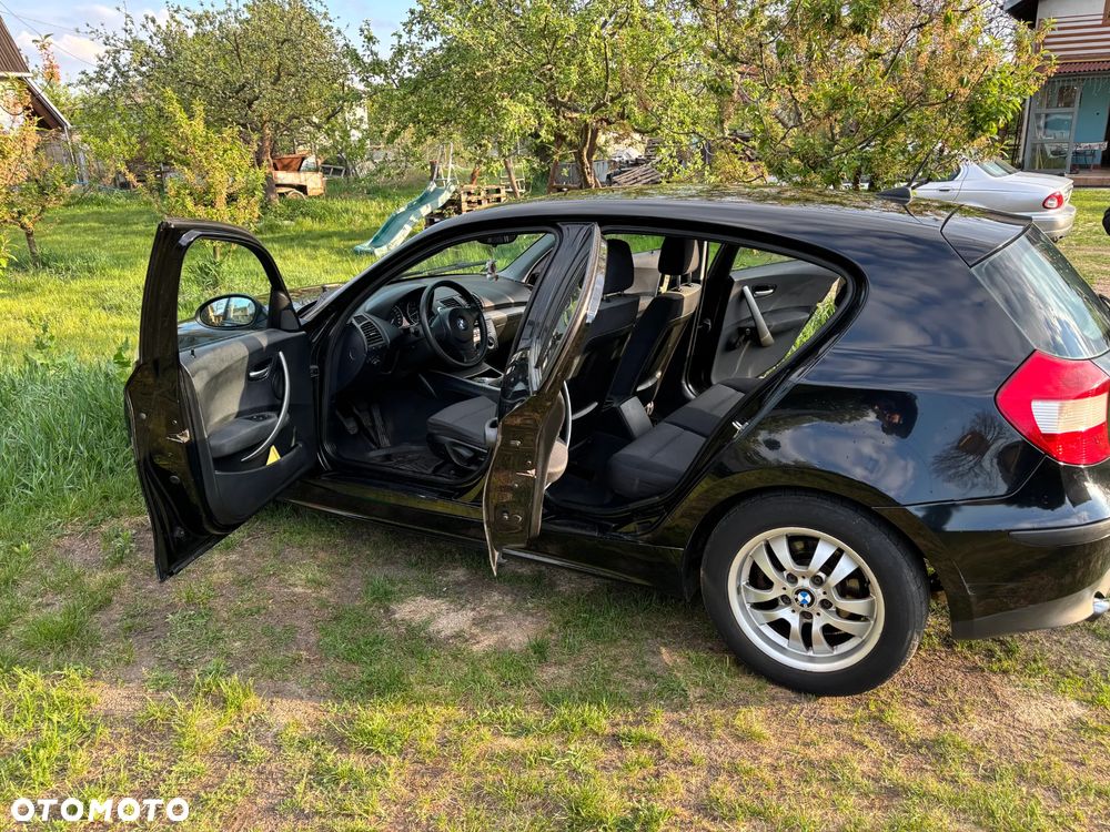 BMW Seria 1 116i - 10
