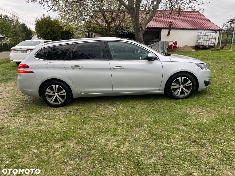 Peugeot 308 2.0 Blue HDi Allure S&S - 9