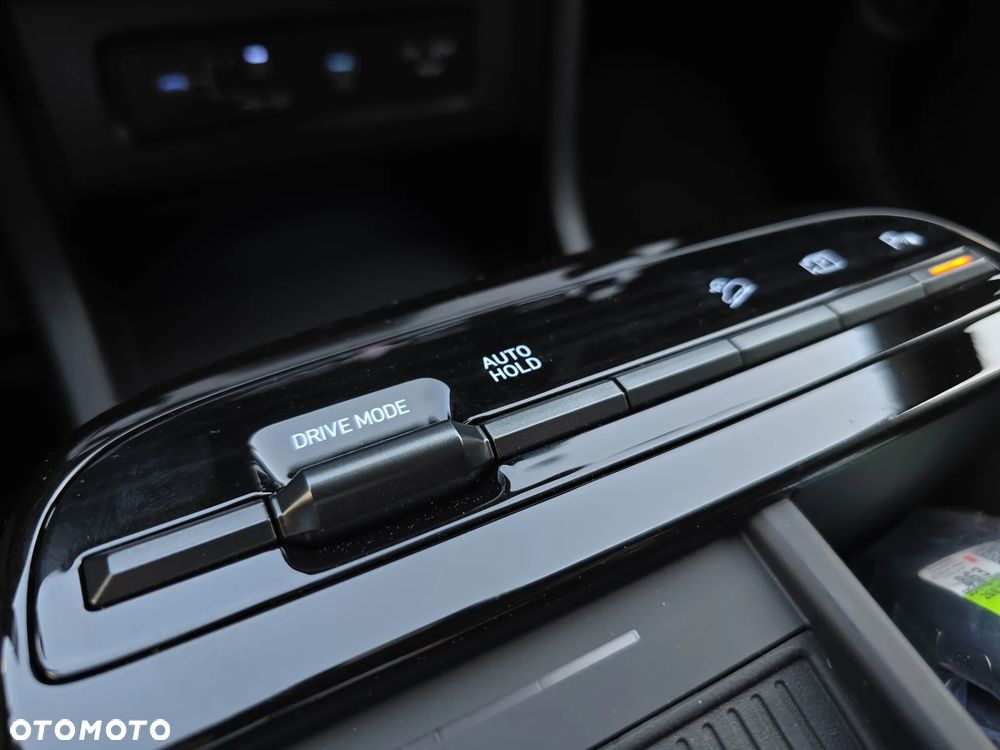 Hyundai Tucson 1.6 T-GDi HEV N-Line 2WD - 24