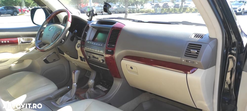 Lexus Seria GX - 23