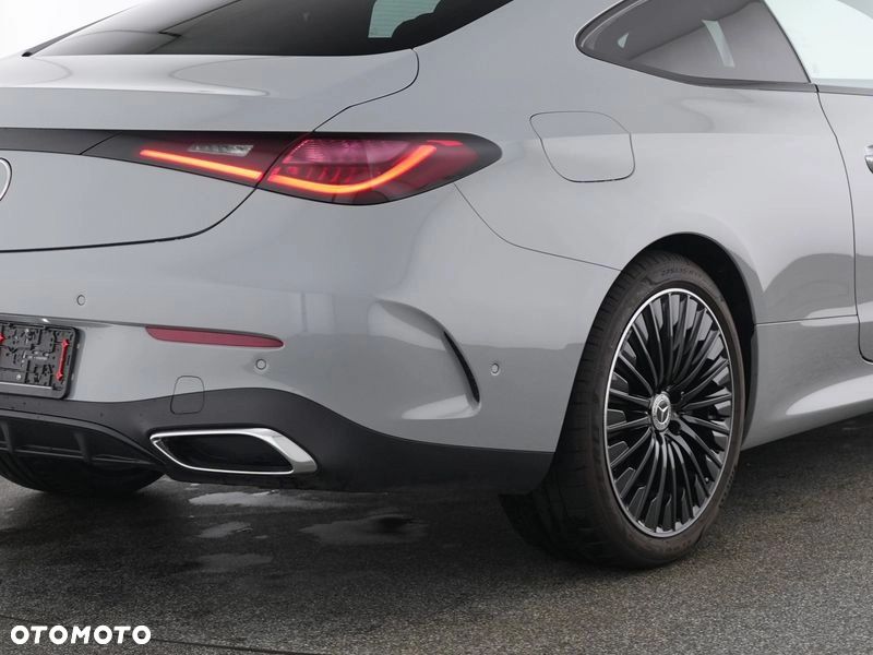 Mercedes-Benz CLE 300 4Matic 9G-TRONIC Edition AMG Line - 4