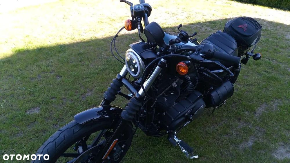 Harley-Davidson Sportster Iron 883 - 8