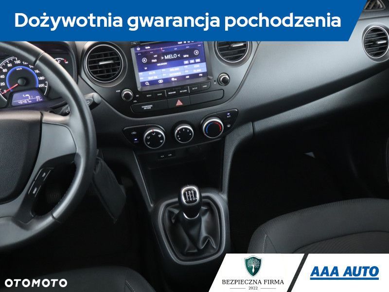 Hyundai i10 - 10