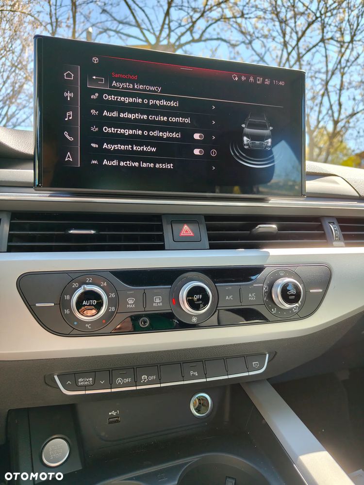 Audi A4 Avant 40 TFSI S tronic - 19