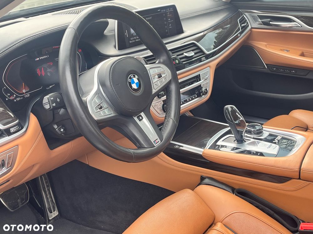 BMW Seria 7 - 13