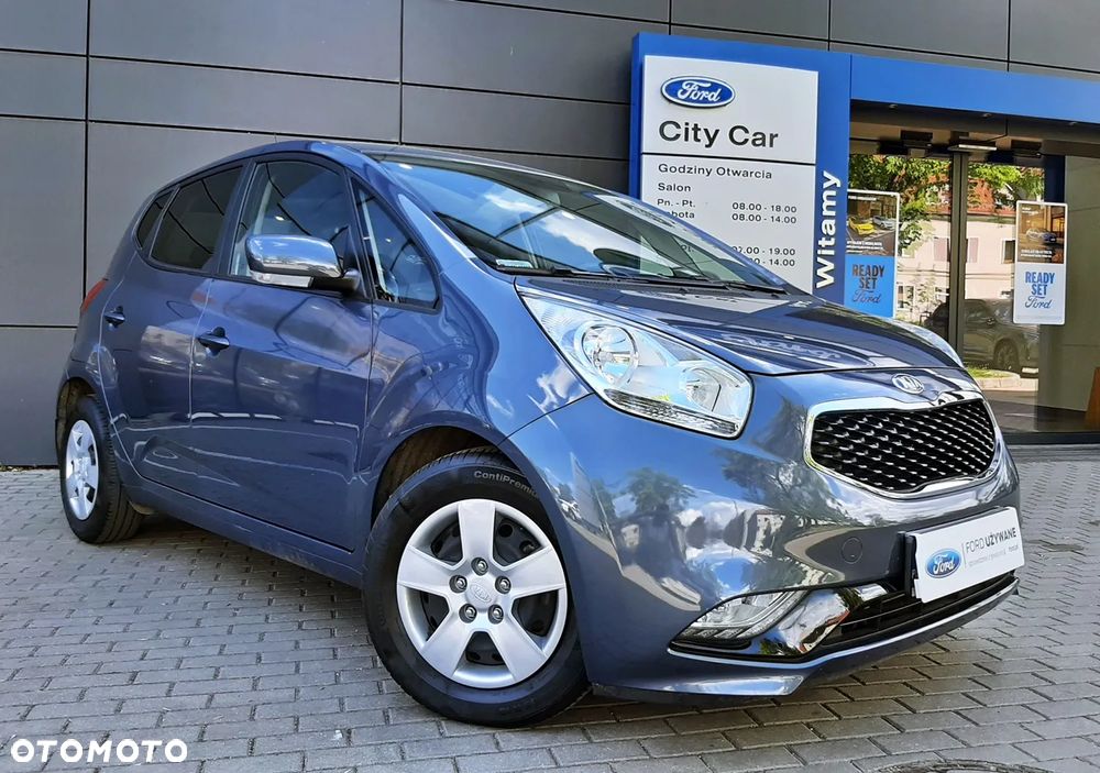 Kia Venga 1.6 L - 4