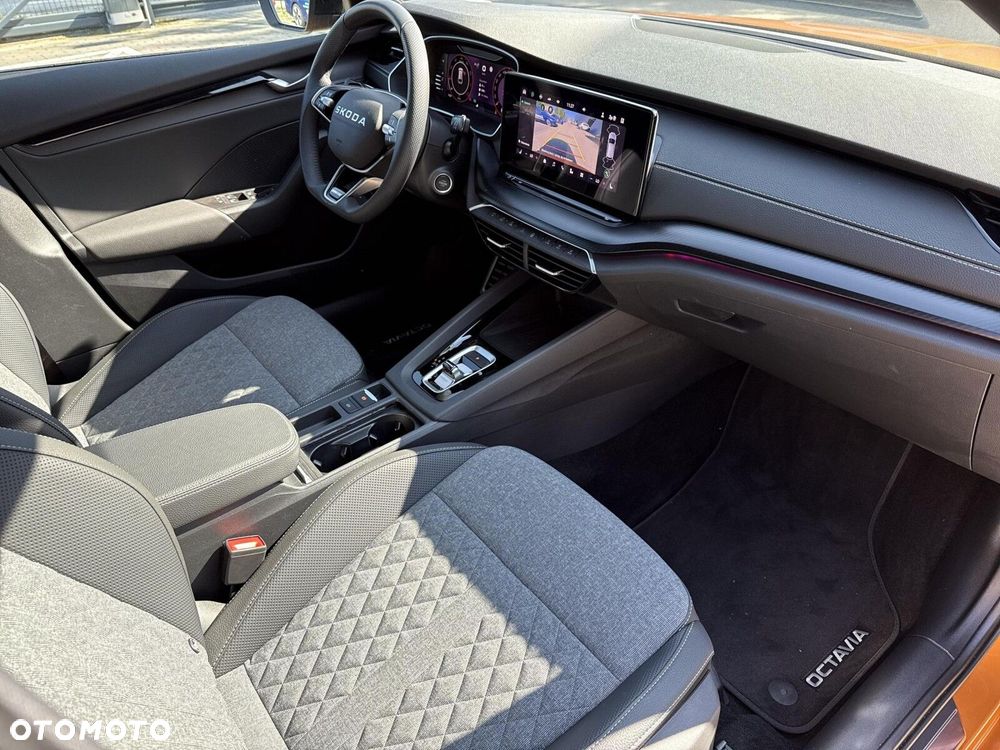 Skoda Octavia 1.5 TSI mHEV Sportline DSG - 18