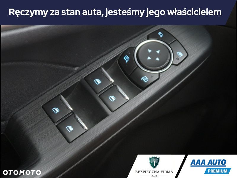 Ford Kuga - 17