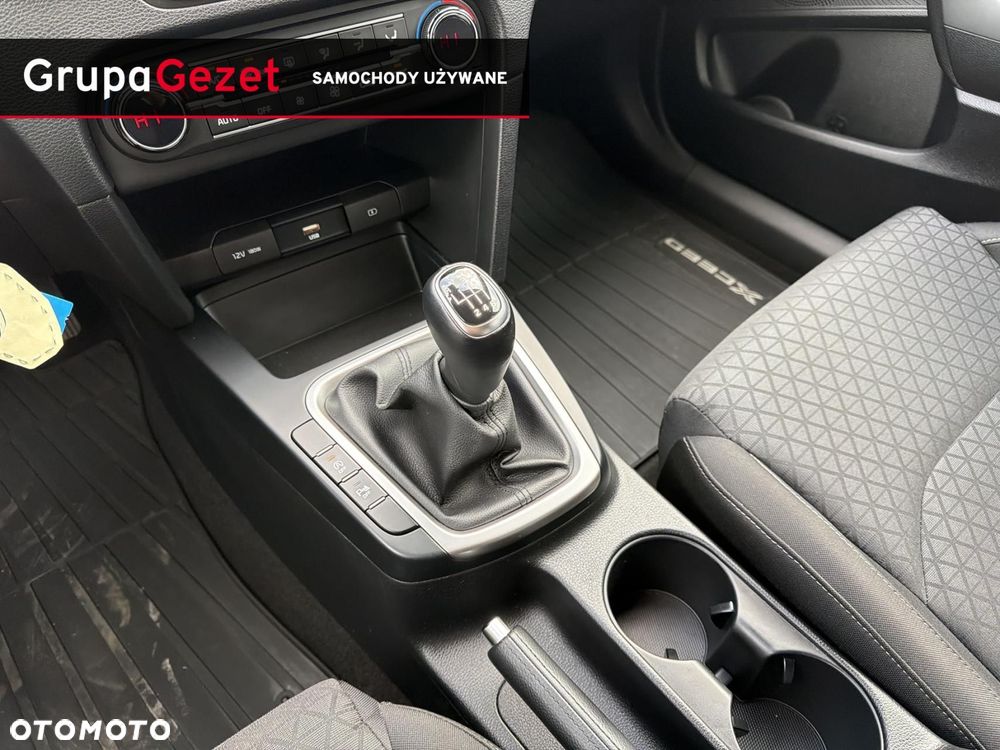 Kia XCeed 1.5 T-GDI M - 15