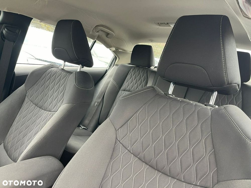 Toyota Corolla - 9