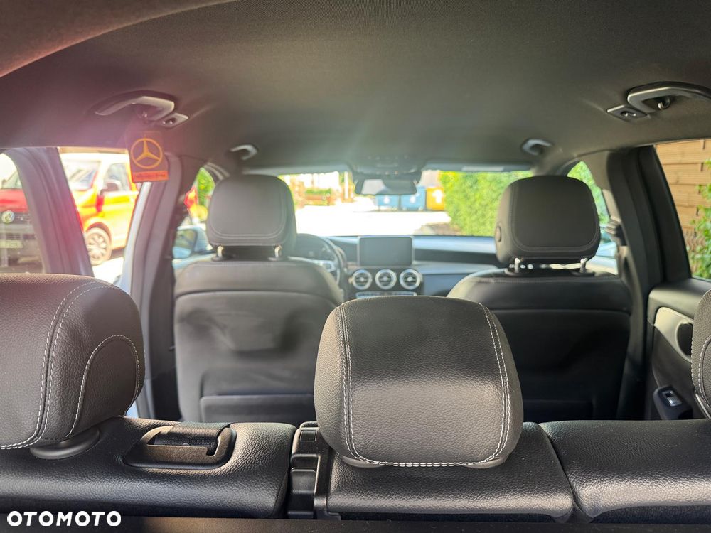 Mercedes-Benz GLC 220 d 4Matic 9G-TRONIC - 35