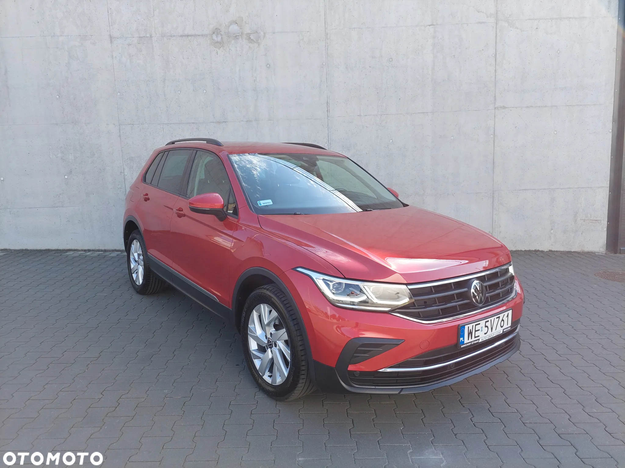 Volkswagen Tiguan 2.0 TSI 4Mot Life DSG - 2
