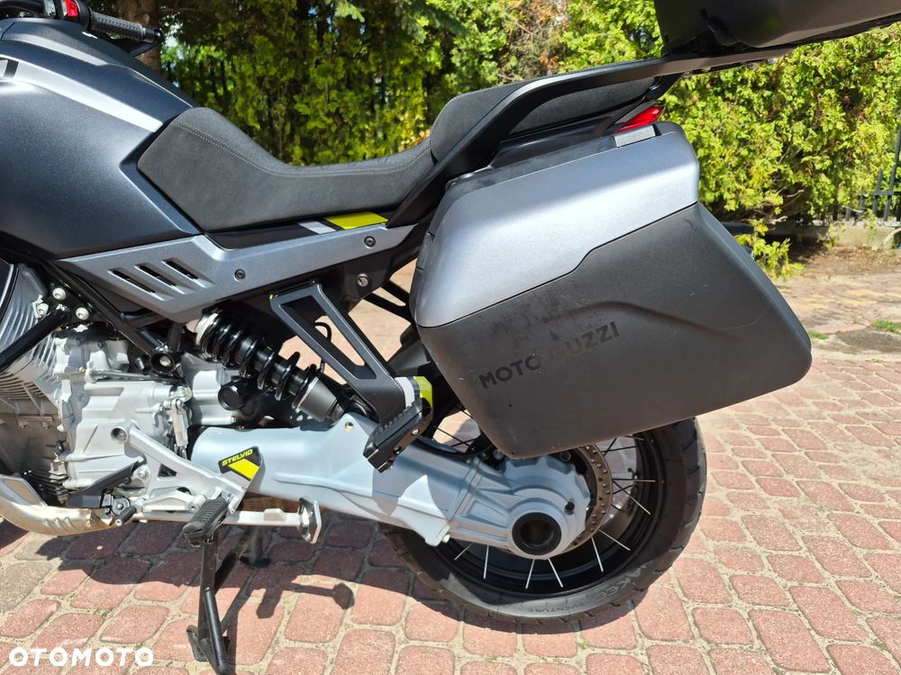 Moto Guzzi Stelvio - 7