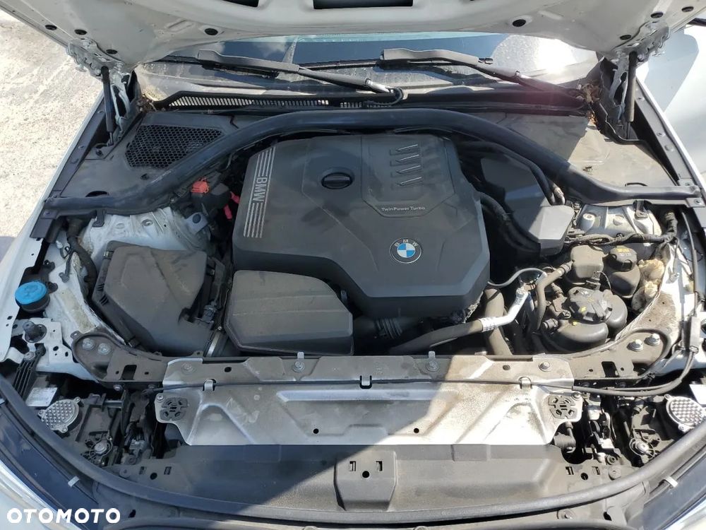 BMW Seria 3 330i xDrive M Sport sport - 10