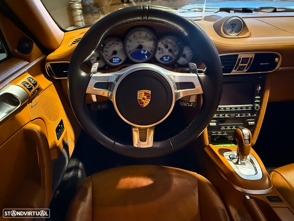 Porsche 911 (997) Turbo Cabriolet PDK - 23