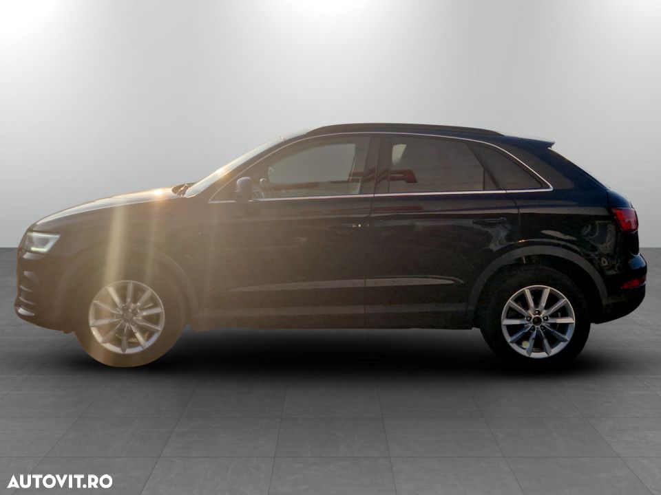 Audi Q3 2.0 TDI Quattro Stronic - 2