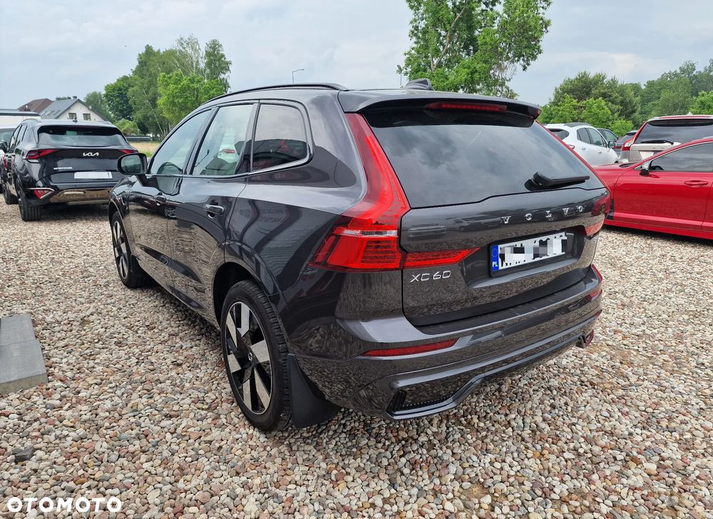Volvo XC 60 T8 AWD Recharge Plus Bright - 11