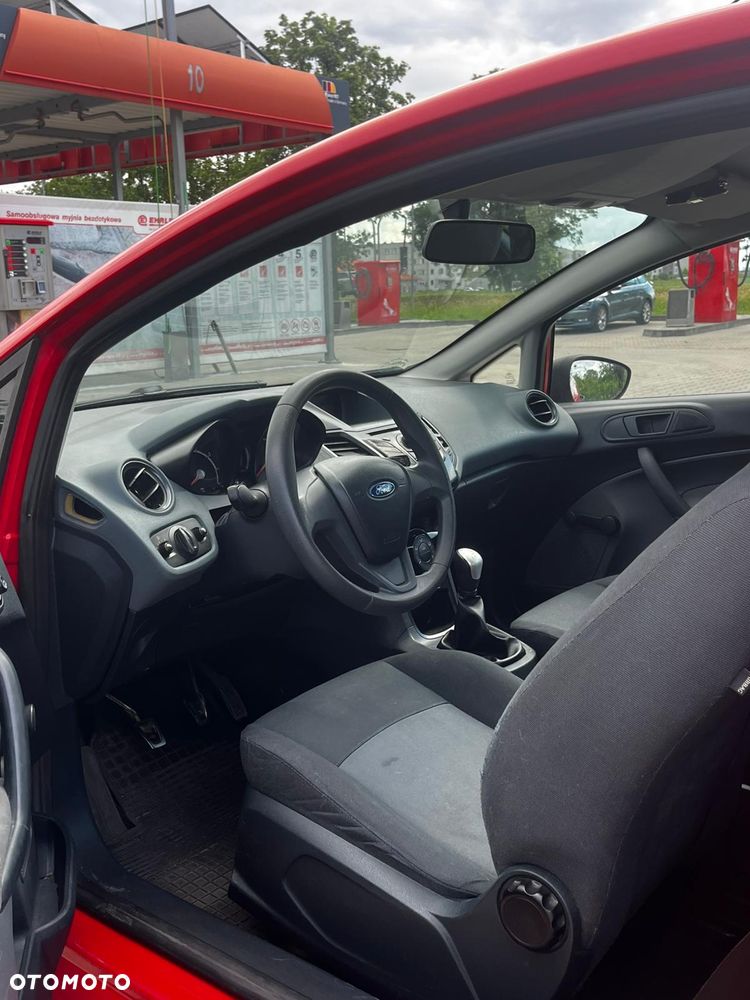 Ford Fiesta 1.25 Ambiente - 6
