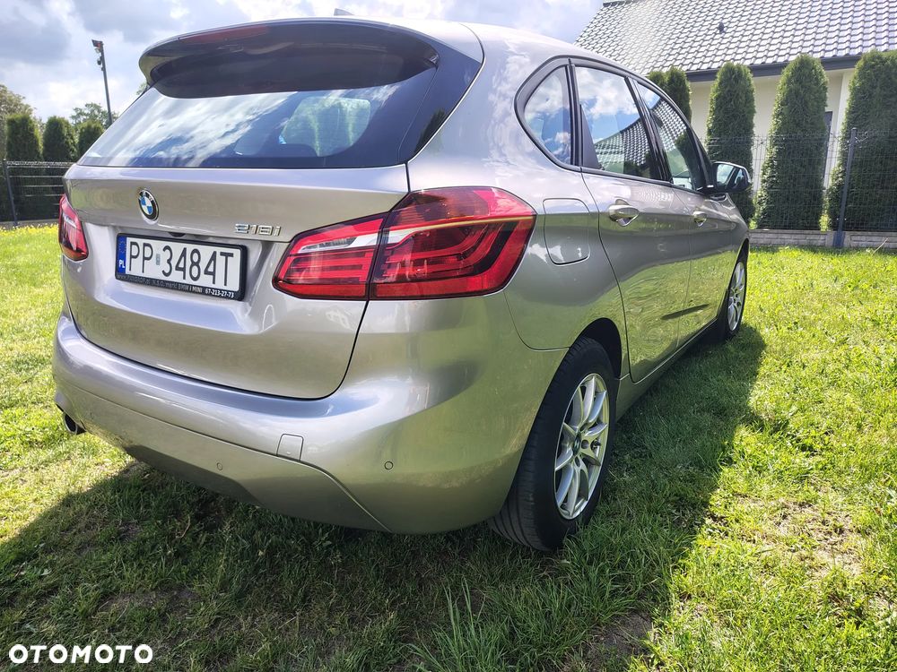 BMW Seria 2 218i Luxury Line - 11