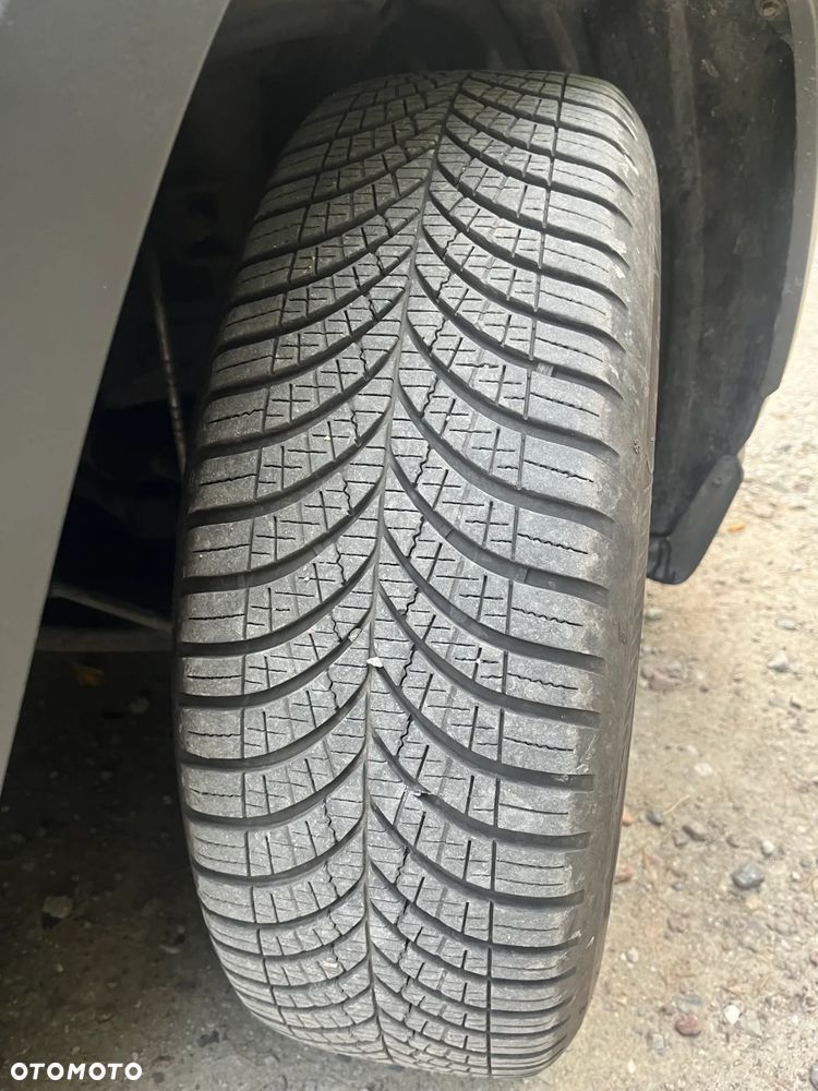 Toyota RAV4 2.0 Comfort 4x2 - 22