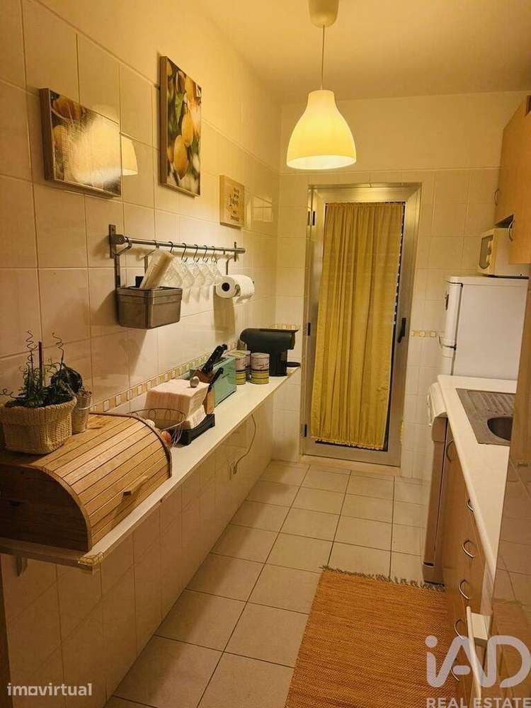 Apartamento T1 em Portimão de 74 m2 - Grande imagem: 2/13