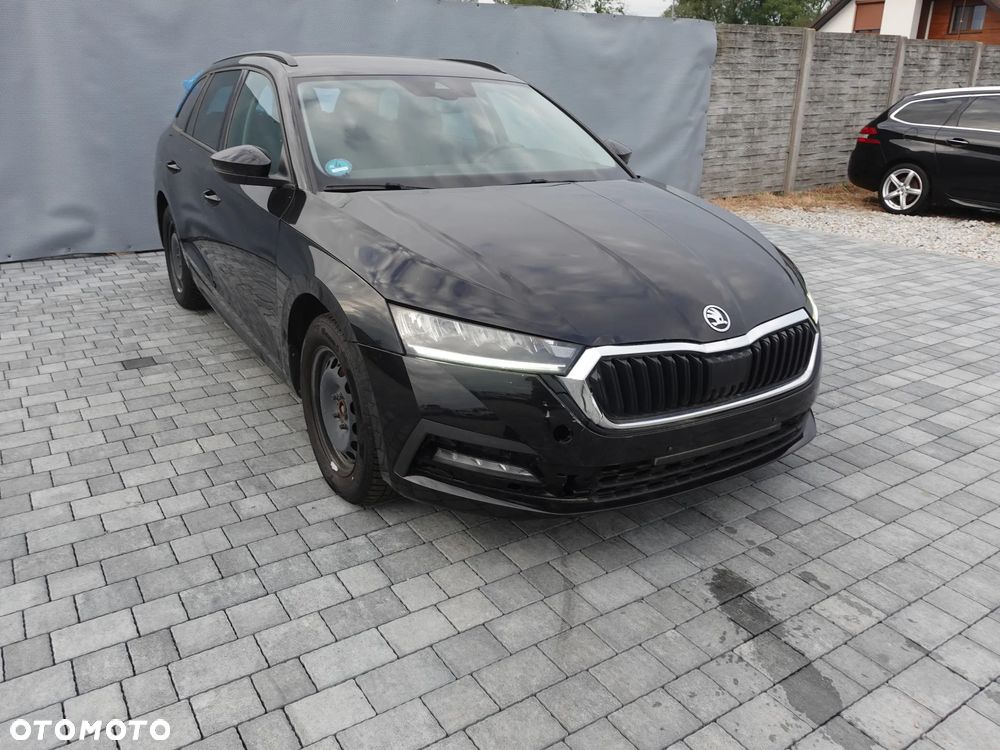 Skoda Octavia 2.0 TDI DSG Ambition - 2