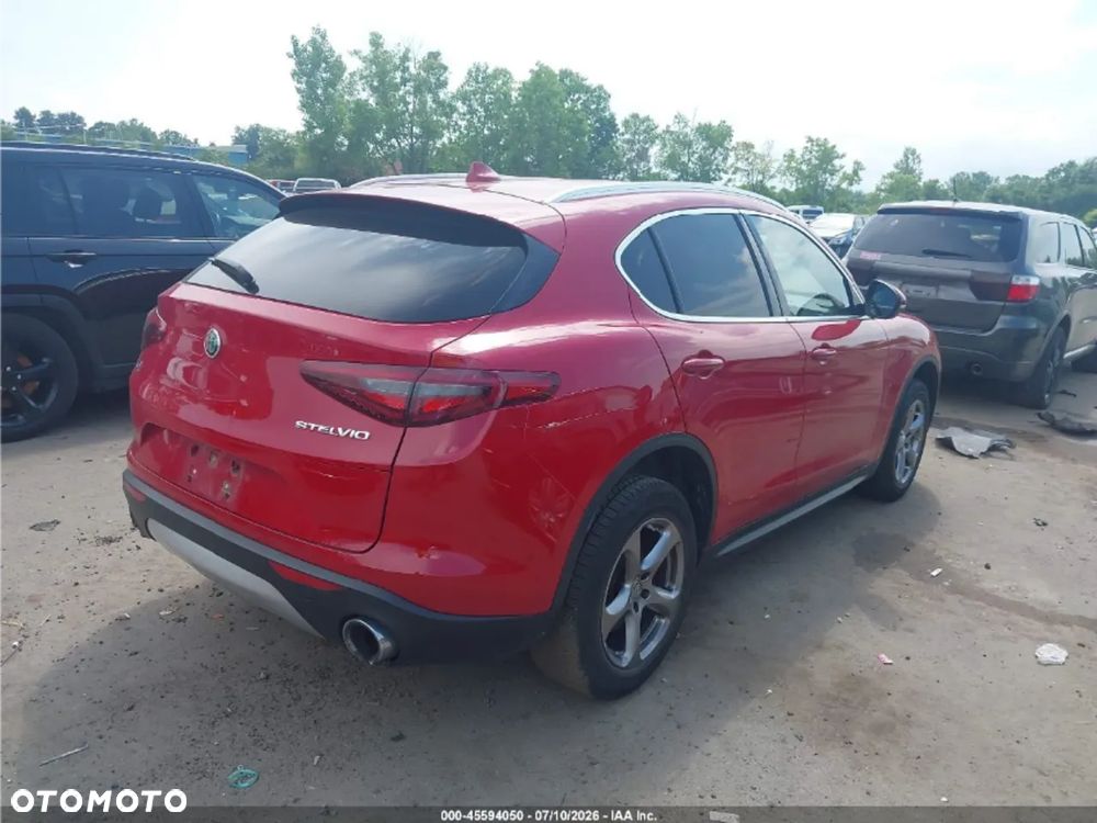 Alfa Romeo Stelvio - 20