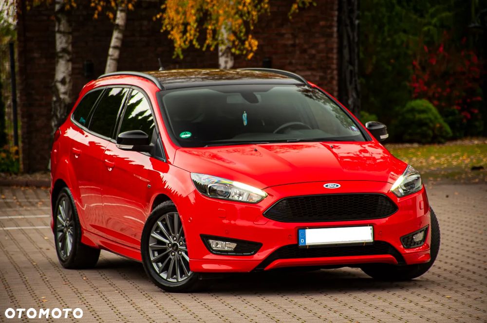 Ford Focus 1.5 EcoBoost Start-Stopp-System ST-LINE - 2