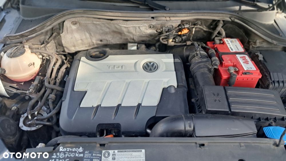 Volkswagen Tiguan - 4