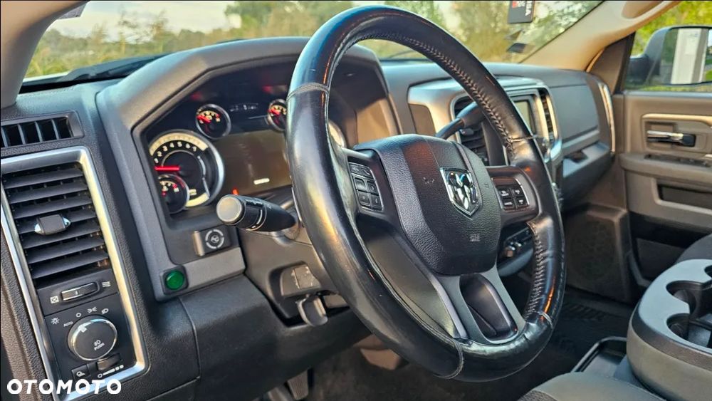 Dodge RAM - 23