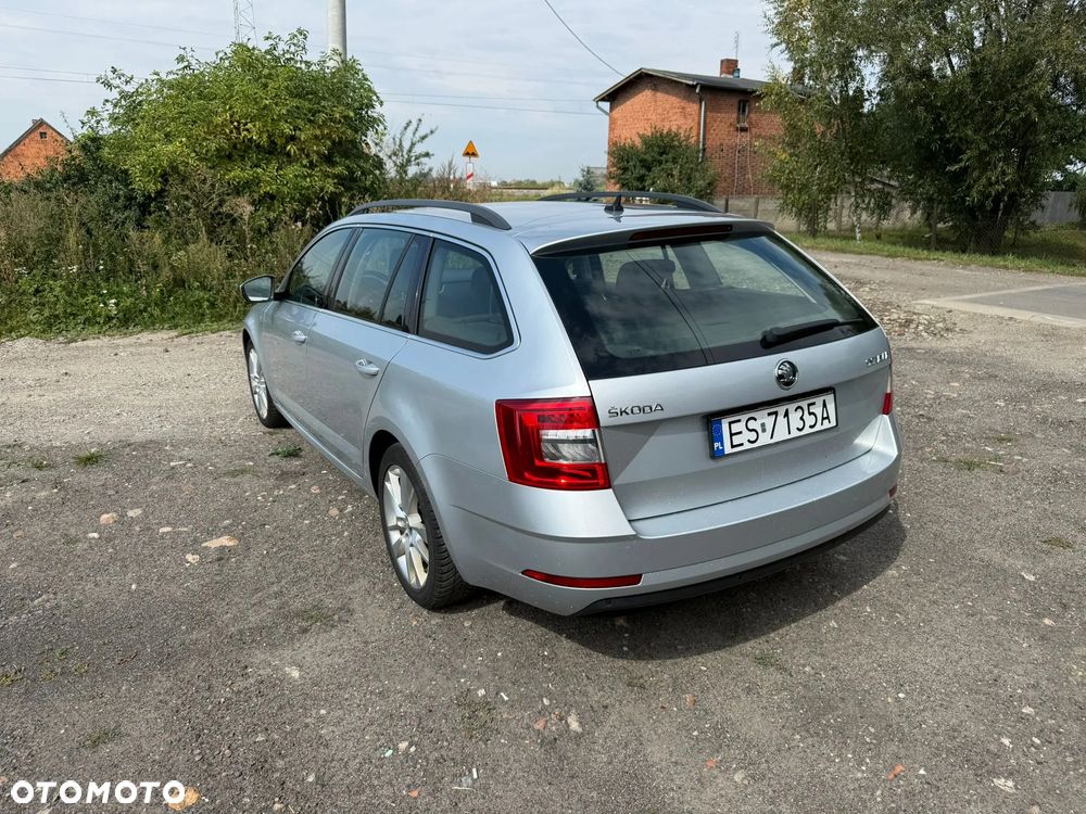 Skoda Octavia 2.0 TDI SCR Style DSG - 7