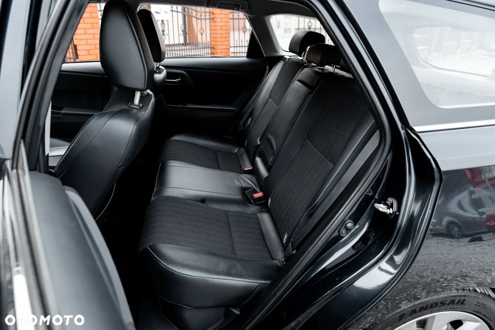Toyota Auris - 21