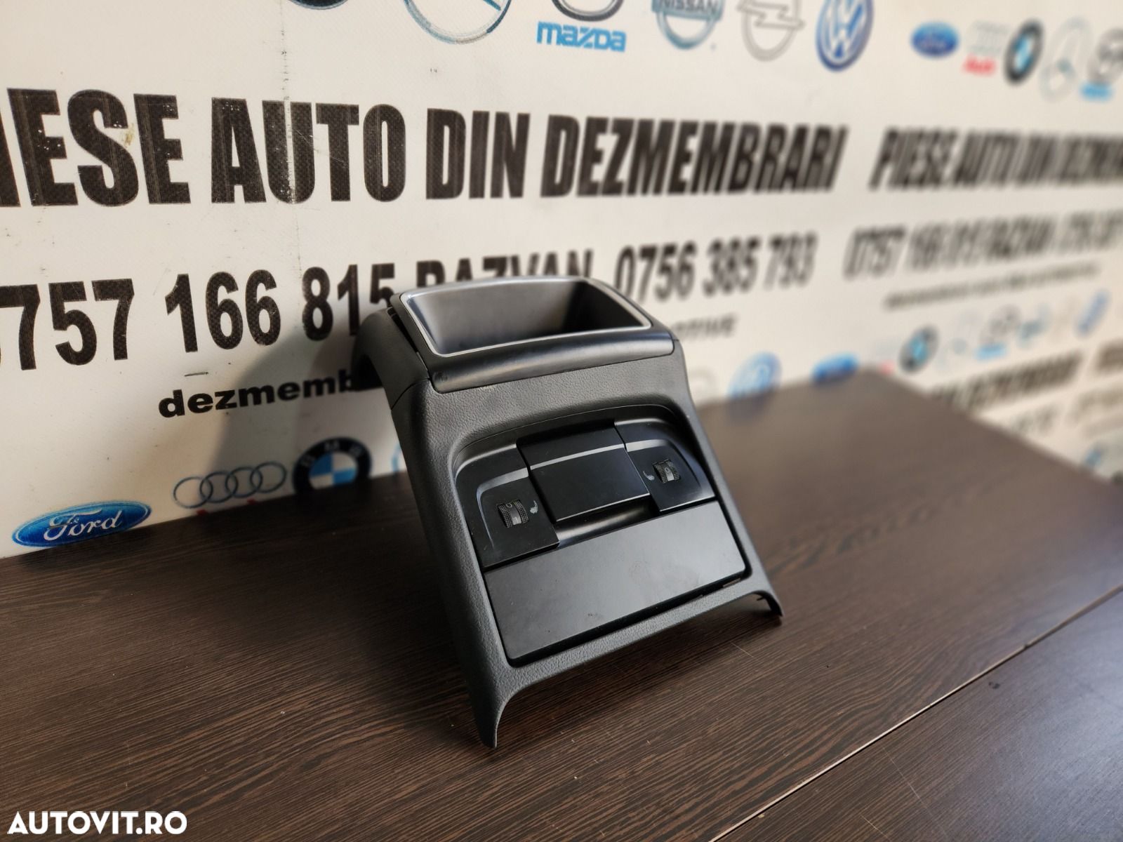 Ornament Spate Cotiera Cu Incalzire In Banchete Audi A5 An 2007-2008-2009-2010-2011-2012-2013-2014- - 1