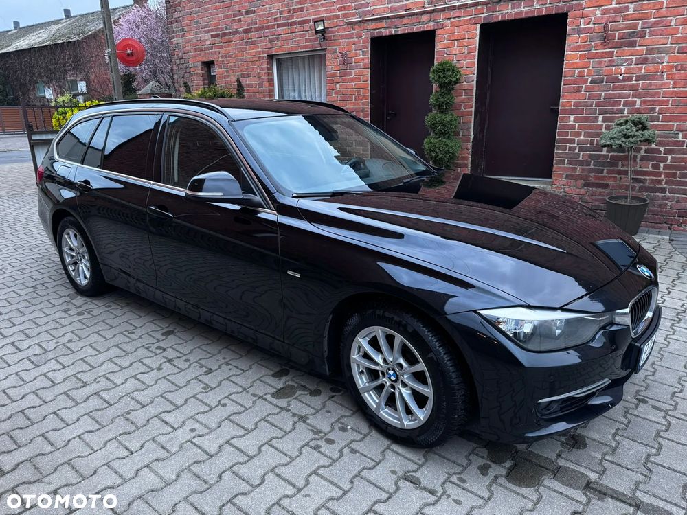 BMW Seria 3 316d Luxury Line - 2