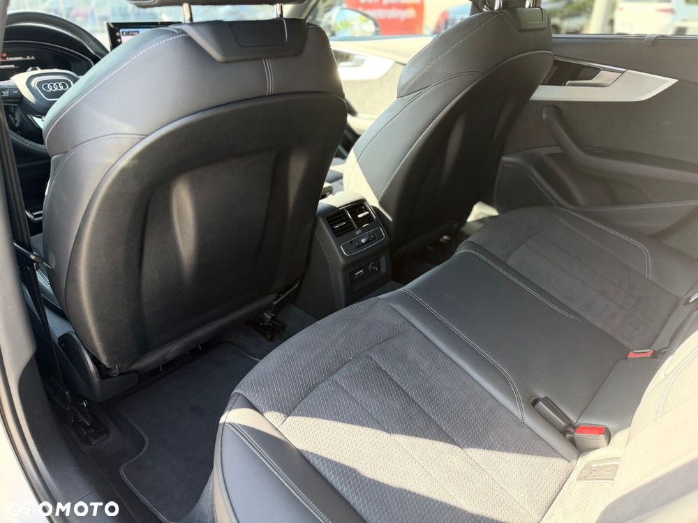Audi A4 Avant 2023