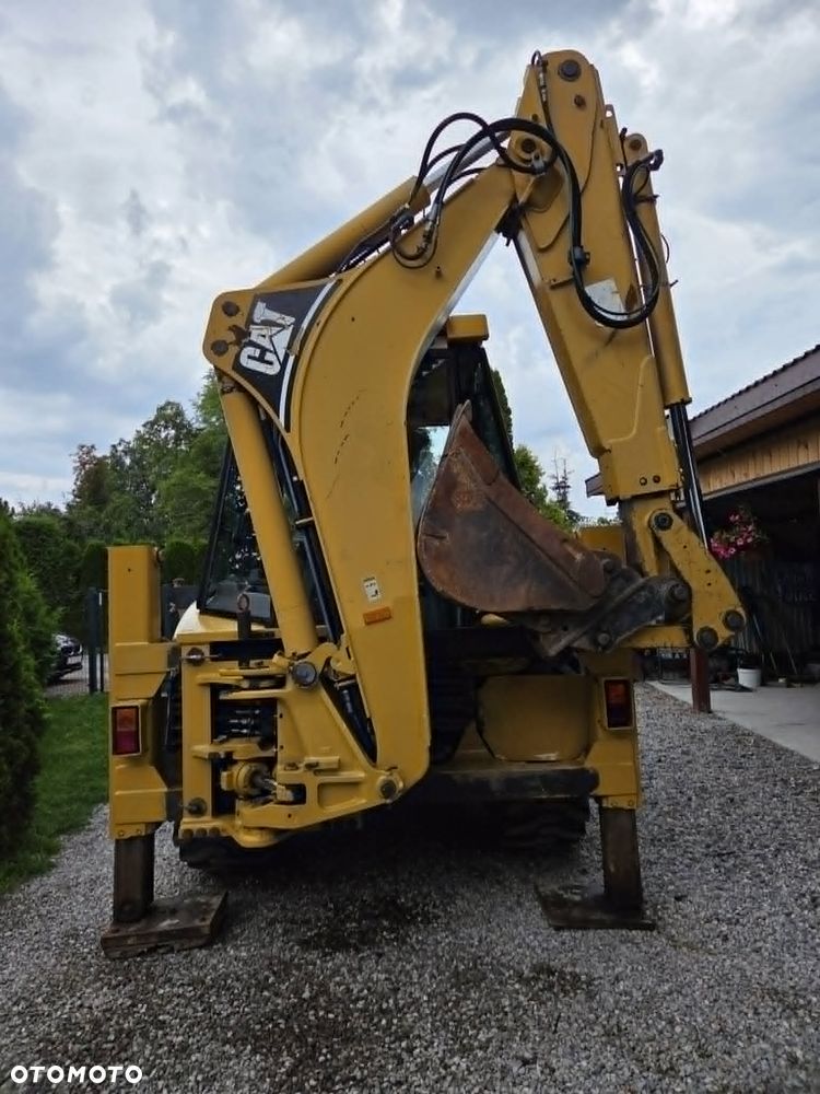Caterpillar 432D - 3