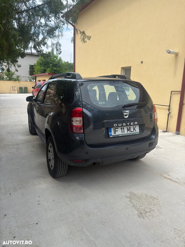 Dacia Duster 1.5 dCi 4x4 Laureate - 2