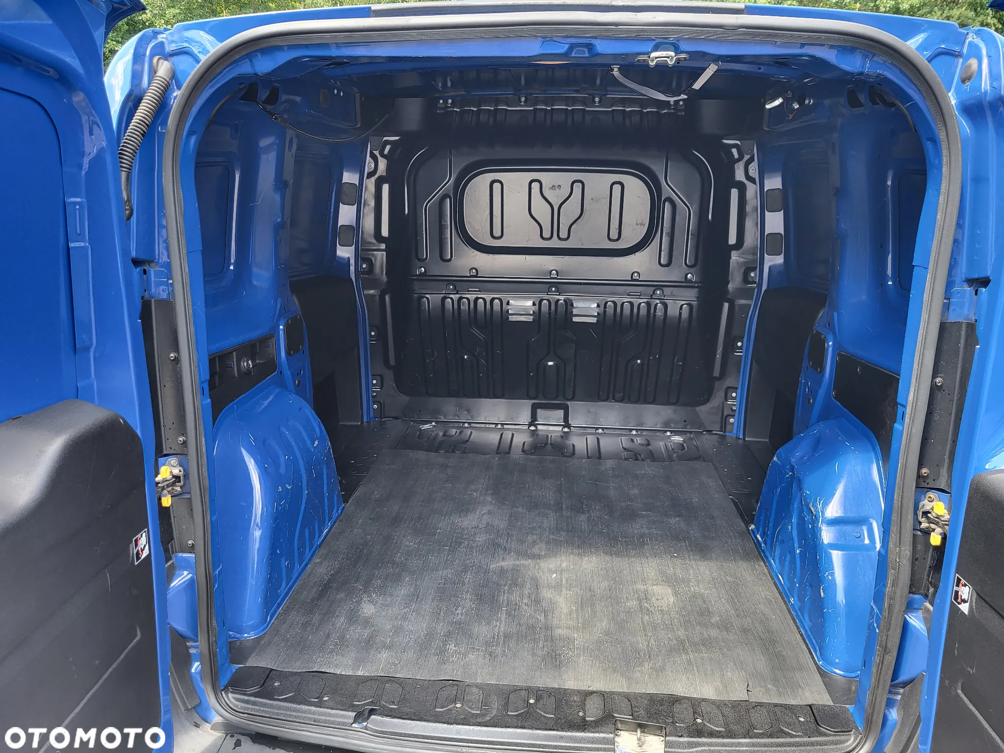 Opel COMBO VAN - 10