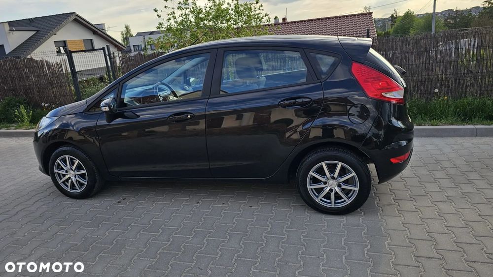 Ford Fiesta 1.25 Ambiente - 9