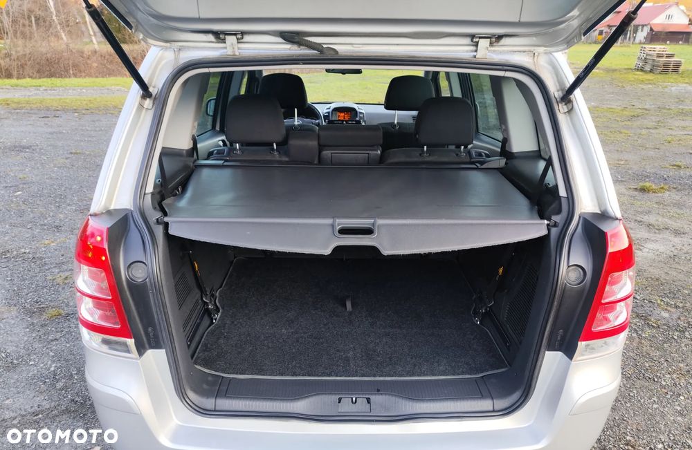 Opel Zafira 1.8 Selection 110 Jahre - 23