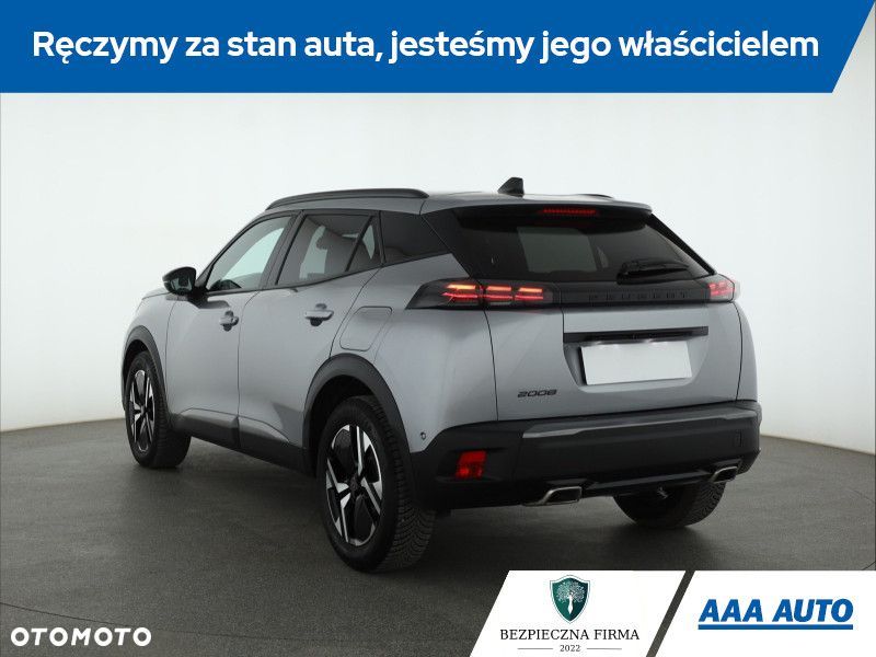 Peugeot 2008 - 6