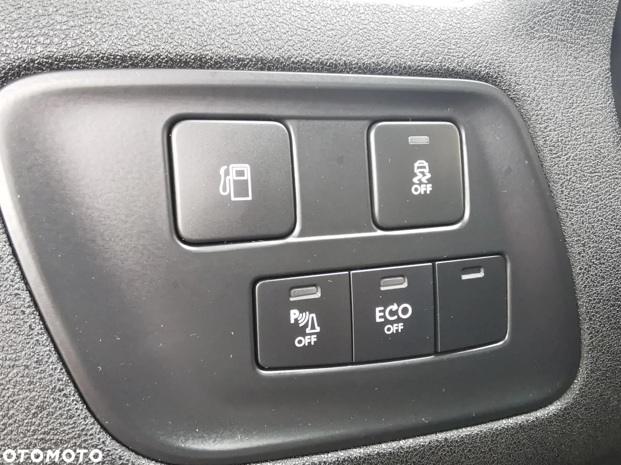 Citroën C4 PureTech 130 Stop&Start EAT8 FEEL - 17