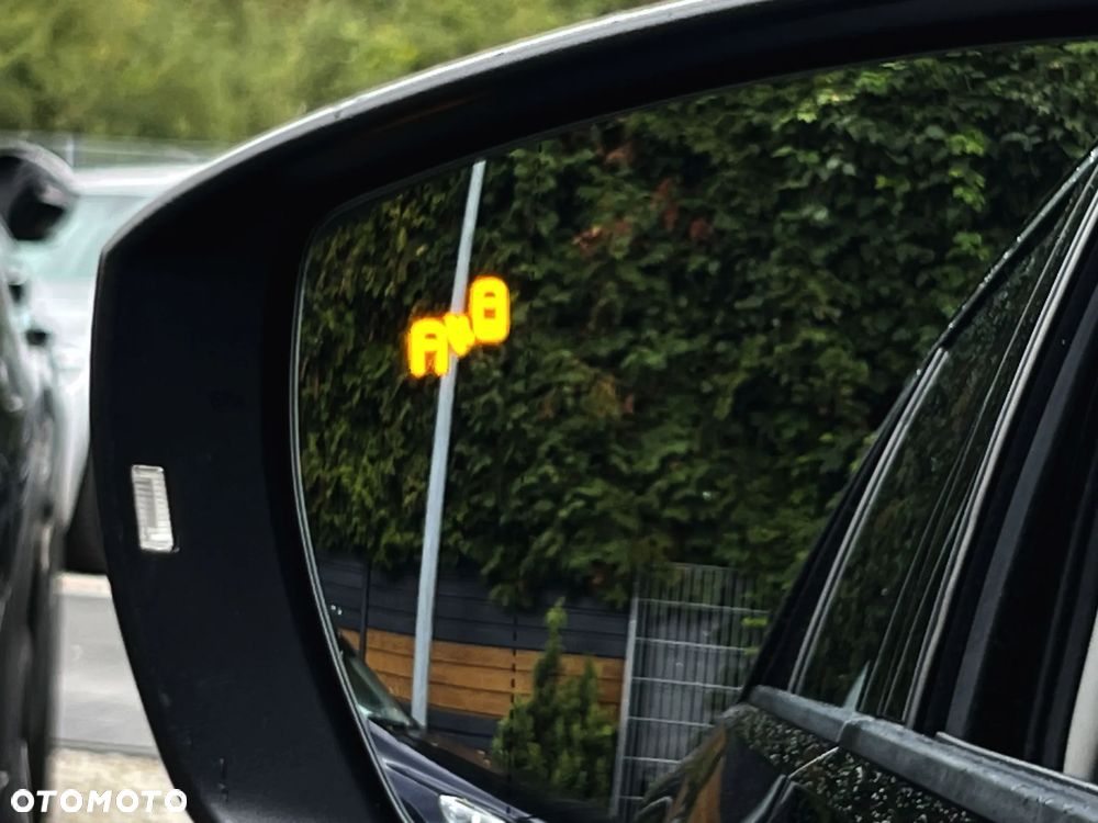 Volkswagen T-Roc 1.5 TSI ACT Premium DSG - 31