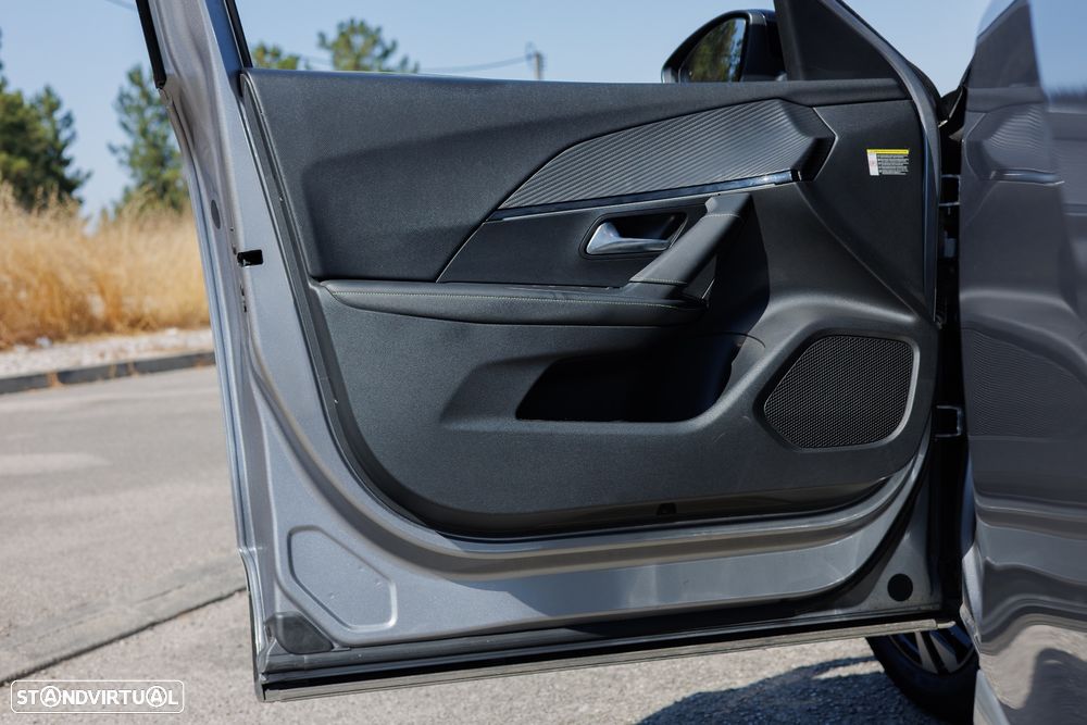 Peugeot 2008 1.5 BlueHDi GT - 47