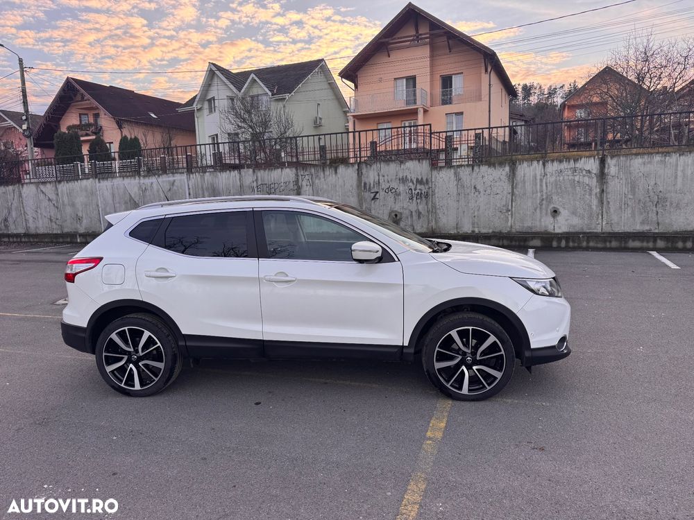 Nissan Qashqai 1.2 DIG-T TEKNA - 26